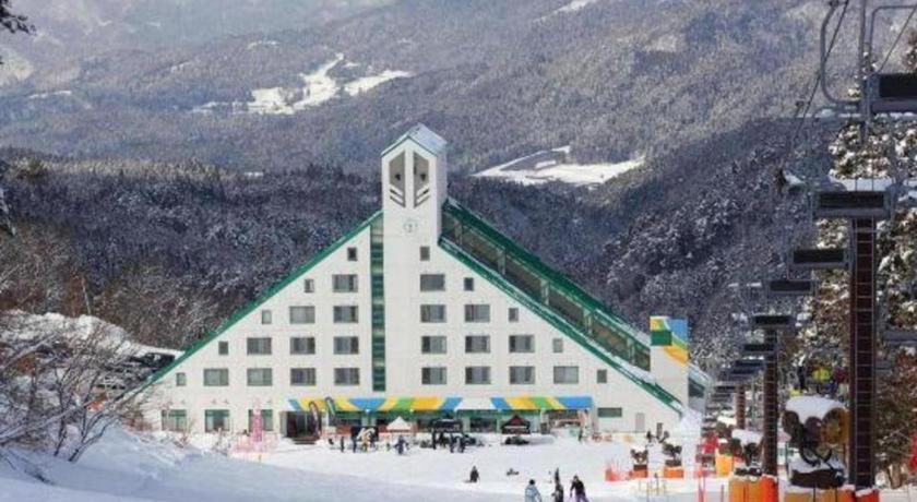 Washigatake Kogen Hotel Rainbow Gujō Exterior foto